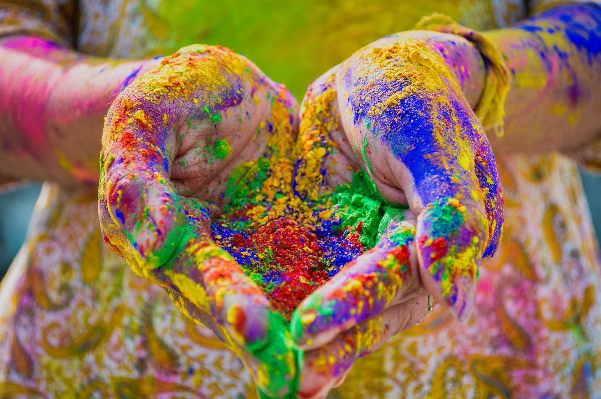 Beyond the Powder: Exploring the Fun of Powder-Free Color Runs!